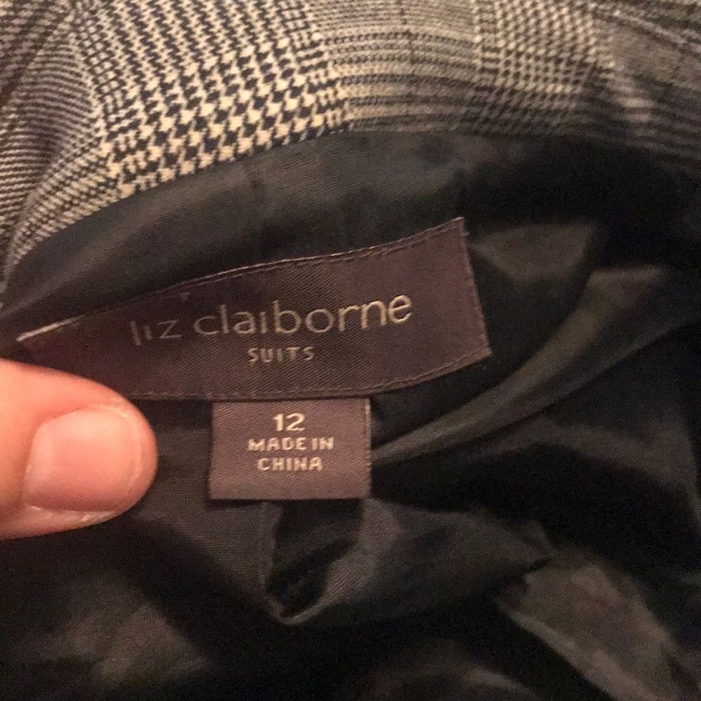 Liz Claiborne plaid blazer euc - Picture 6 of 7